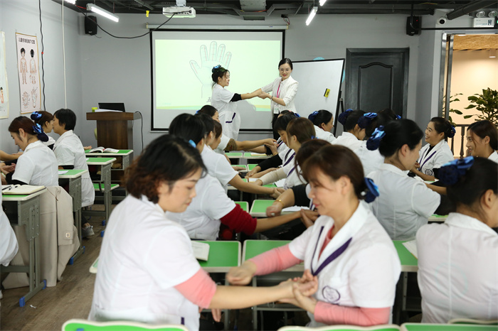 1658223214619600.jpg 培訓 (4).jpg